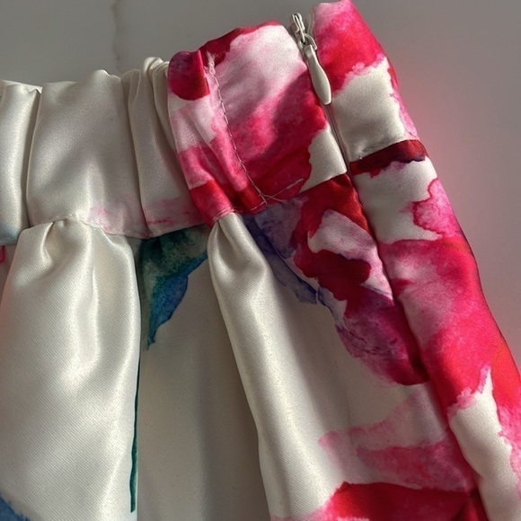 SATIN Midi Skirt Watercolor Flowers - Picture 4 of 8